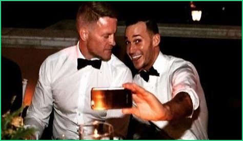 Who Is Simon Miall, Chris Hessney Husband? His Bio, Age, Job, Instagram